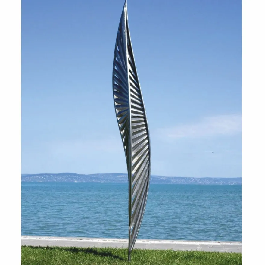 Casa Padrino Luxus Edelstahl Garten Deko Skulptur Silber H. 400 cm