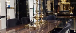 Casa Padrino Luxus Esstisch Dunkelbraun / Gold 220 x 110 x H. 81 cm - Rechteckiger Massivholz Küchentisch - Esszimmer Möbel - Luxus Möbel - Luxus Einrichtung