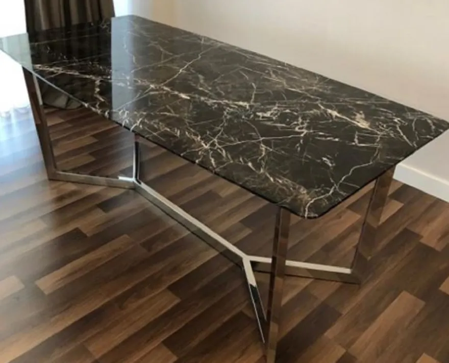 Casa Padrino Luxus Esstisch Schwarz / Silber 200 x 100 x H. 75 cm - Moderner Küchentisch mit Marmor Tischplatte und Edelstahl Gestell - Luxus Esszimmer Möbel