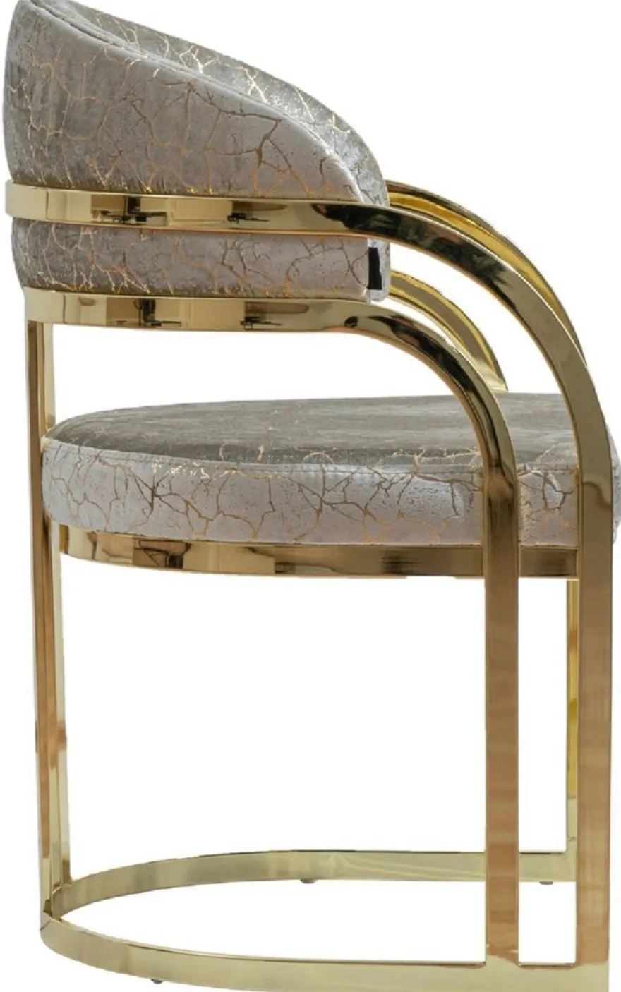 Casa Padrino Luxus Esszimmer Stuhl mit Armlehnen Silber / Gold H. 88 cm