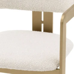 Casa Padrino Luxus Esszimmerstuhl Creme / Messingfarben 57,5 x 58 x H. 79 cm - Edler Küchenstuhl mit Armlehnen - Luxus Esszimmer Möbel