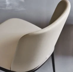 Casa Padrino Luxus Esszimmerstuhl 8er Set Cremefarben / Schwarz - Luxus Esszimmer & Restaurant Möbel - Luxus Qualität - Made in Italy