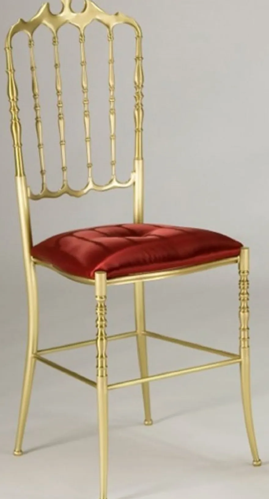 Casa Padrino Luxus Esszimmerstuhl Bordeauxrot / Gold - Edler Messing Küchenstuhl mit Satinstoff - Esszimmer Möbel - Hotel Möbel - Restaurant Möbel - Luxus Qualität