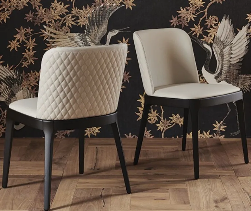 Casa Padrino Luxus Esszimmerstuhl 8er Set Cremefarben / Schwarz - 6 Esszimmerstühle ohne Armlehnen & 2 Esszimmerstühle mit Armlehnen - Luxus Esszimmer Möbel - Luxus Qualität - Made in Italy