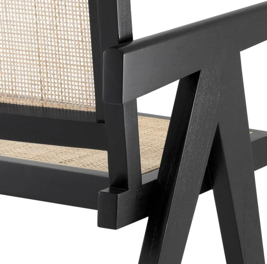 Casa Padrino Luxus Esszimmerstuhl Schwarz / Naturfarben 57 x 65,5 x H. 90 cm - Massivholz Stuhl mit Armlehnen und handgewebtem Rattangeflecht - Luxus Esszimmer Möbel