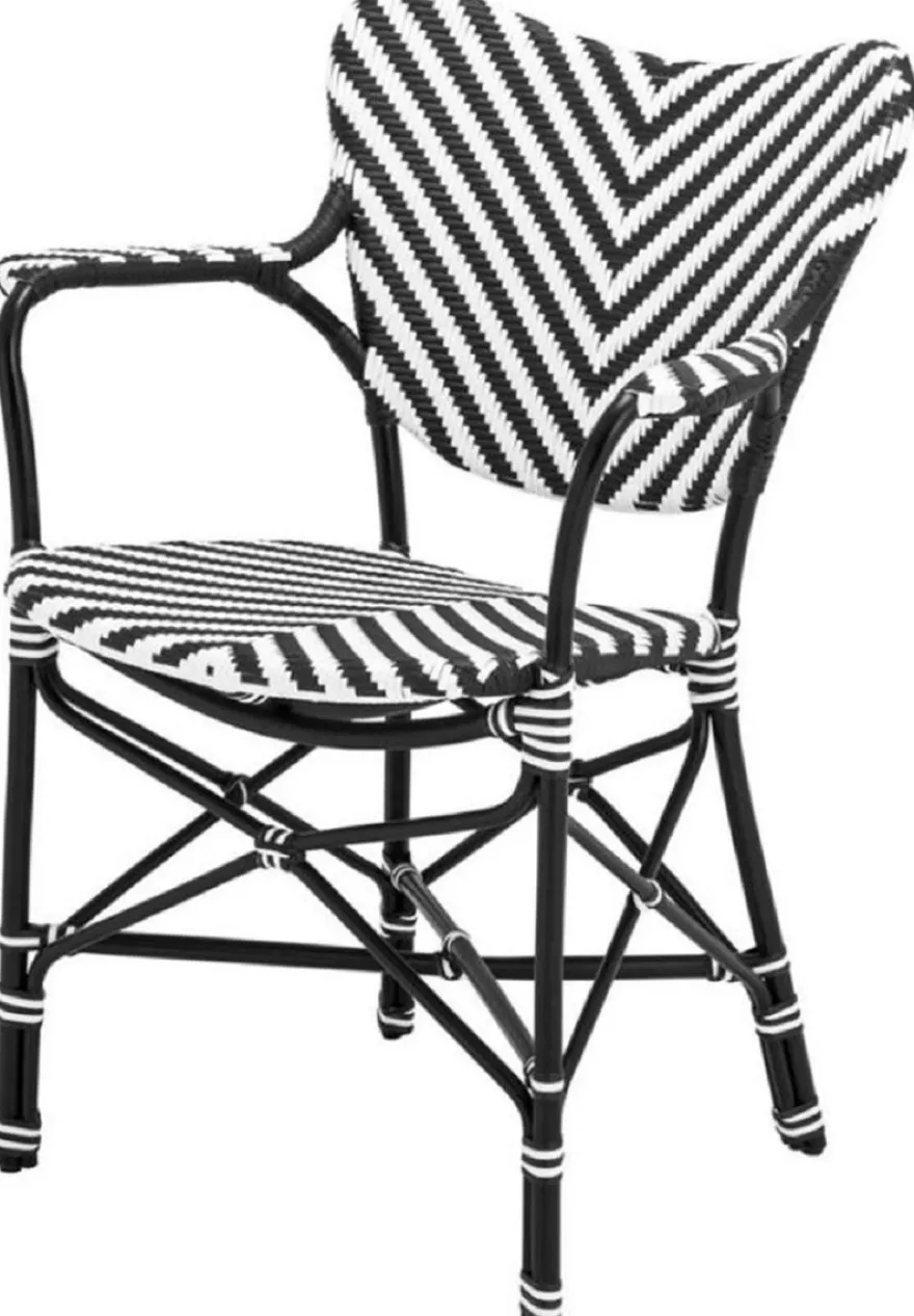 Casa Padrino Luxus Esszimmer Stuhl mit Armlehnen Weiß / Schwarz 63 x 54 x H. 87 cm - Luxus Rattan Garten Stuhl - Esszimmer Möbel - Garten Möbel - Rattan Möbel - Luxus Möbel