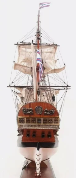 Casa Padrino Luxus Flaggschiff Goto Predestination mit Massivholz Ständer 95,2 x 29,2 x H. 83,8 cm - Handgefertigtes Deko Schiff - Holzschiff - Kriegsschiff - Segelschiff - Deko Accessoires