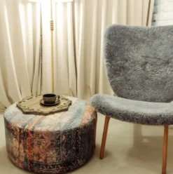 Casa Padrino Luxus Fußhocker Mehrfarbig Ø 75 x H. 30 cm - Runder Samt Hocker - Wohnzimmer Möbel - Hotel Möbel - Luxus Möbel - Luxus Einrichtung