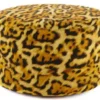 Casa Padrino Luxus Fußhocker mit Leopard Muster Ø 75 x H. 30 cm - Runder Samt Hocker - Wohnzimmer Möbel - Hotel Möbel - Luxus Möbel - Luxus Einrichtung