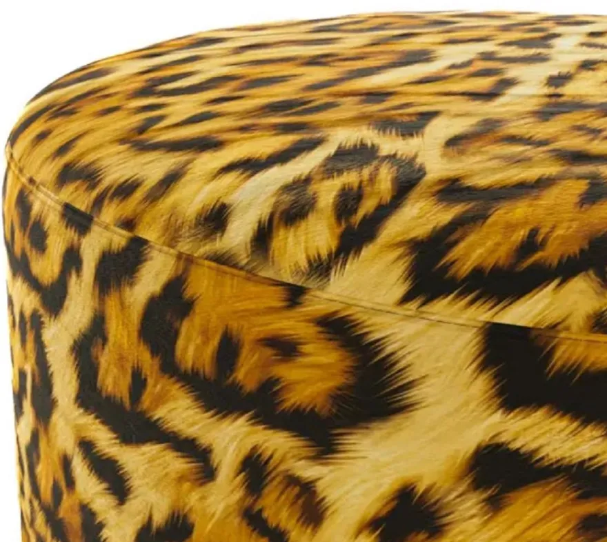 Casa Padrino Luxus Fußhocker mit Leopard Muster Ø 75 x H. 30 cm - Runder Samt Hocker - Wohnzimmer Möbel - Hotel Möbel - Luxus Möbel - Luxus Einrichtung