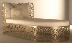 Casa Padrino Luxus Gartenliege Elfenbeinfarben / Champagner-Gold 214 x 107 cm - Handgefertigte Wetterbeständige Liege - Sonnenliege - Poolliege - Hotel Möbel - Luxus Qualität
