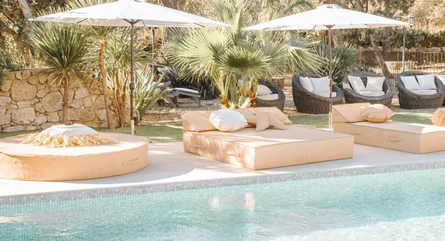 Casa Padrino Luxus Gartenliege / Poolliege Beige 180 x 80 cm