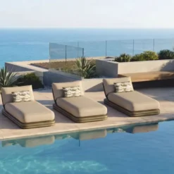 Casa Padrino Luxus Gartenliege Beige / Matt Grün 200 cm - Luxus Poolliege