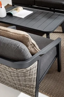 Casa Padrino Luxus Gartenmöbel Set Anthrazit - 1 Gartensofa & 2 Gartensessel & 1 Gartentisch - Moderne Luxus Garten & Terrassen Möbel - Luxus Kollektion