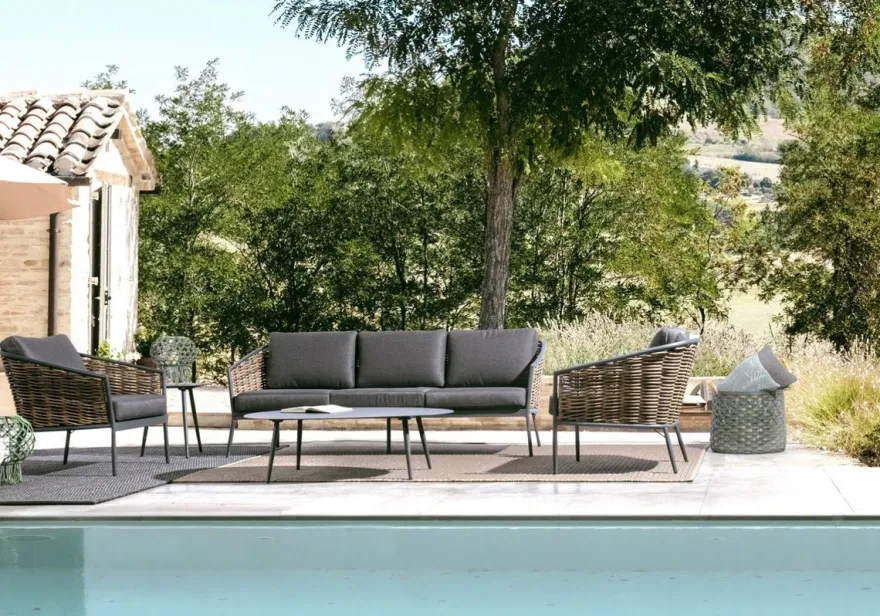 Casa Padrino Luxus Gartenmöbel Set Anthrazit / Braun - 1 Luxus Gartensofa & 2 Luxus Gartensessel - Garten Möbel - Terrassen Möbel - Hotel Möbel - Pool Möbel - Outdoor Möbel - Luxus Möbel
