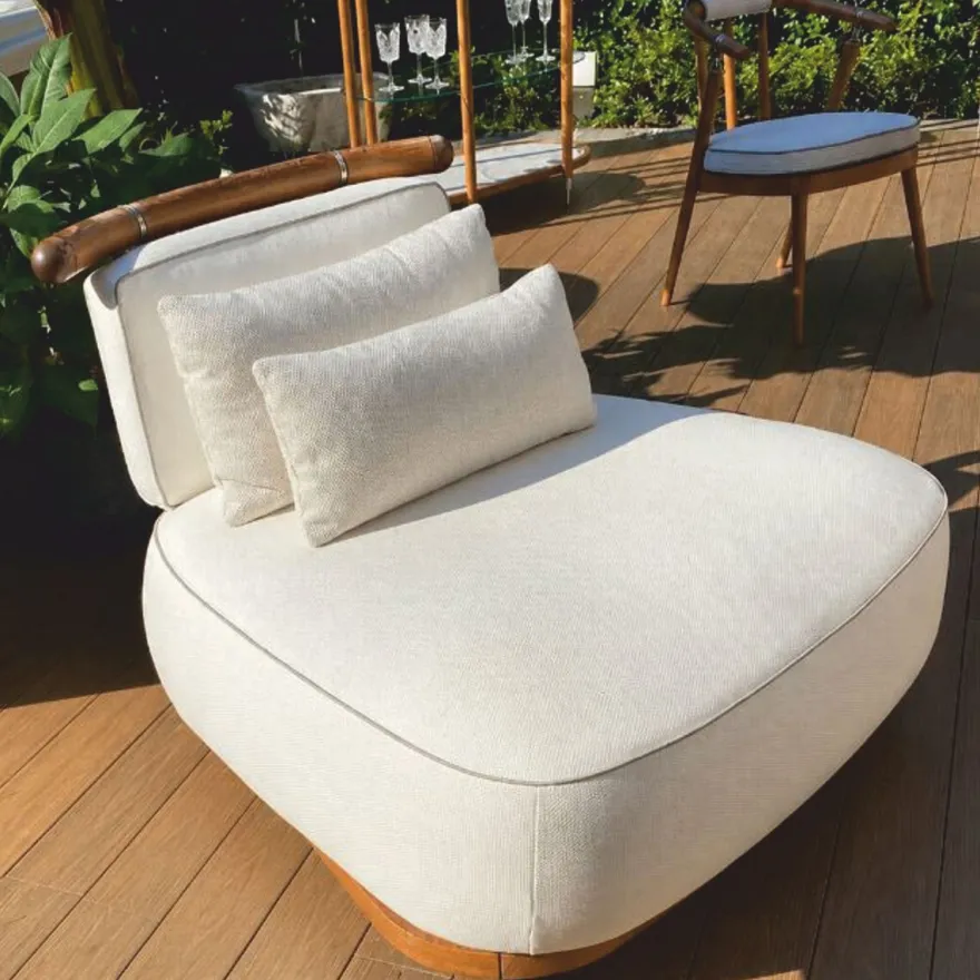 Casa Padrino Luxus Garten Sessel Weiß / Braun / Silber 108 cm - Outdoor Sessel - Hotel Sessel- Outdoor Hotel Möbel - Made in Italy