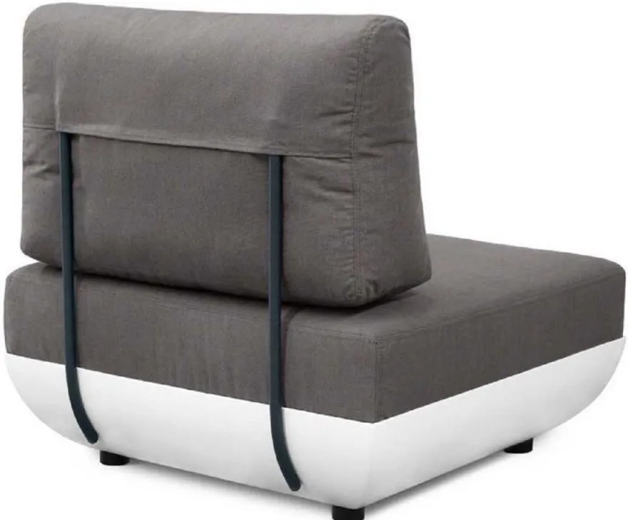 Casa Padrino Luxus Gartensessel Matt Weiß / Dunkelgrau 92 x 95 x H. 90 cm - Wetterbeständiger Garten Terrassen Sessel mit verstellbarer Rückenlehne - Hotel Möbel - Luxus Qualität