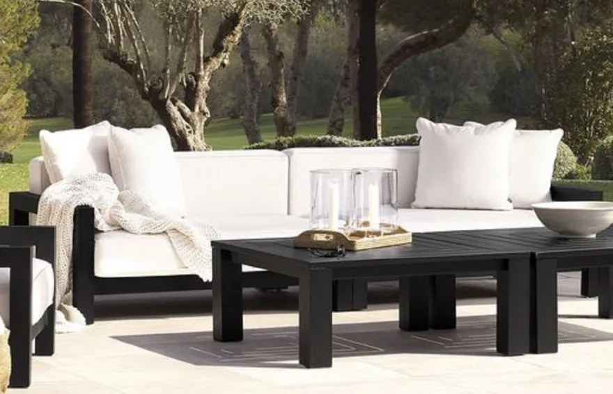 Casa Padrino Luxus Gartensofa Schwarz / Weiß 273,5 x 100 x H. 72 cm - Wetterbeständiges Garten Terrassen Sofa mit Kissen - Hotel Möbel - Luxus Qualität