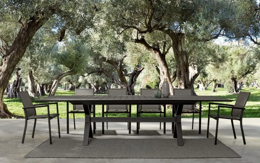 Casa Padrino Luxus Gartentisch Anthrazit 200-300 x 110 x H. 76 cm - Ausziehbarer Esstisch aus pulverbeschichtetem Aluminium - Luxus Garten & Terrassen Tisch - Luxus Garten & Terrassen Möbel