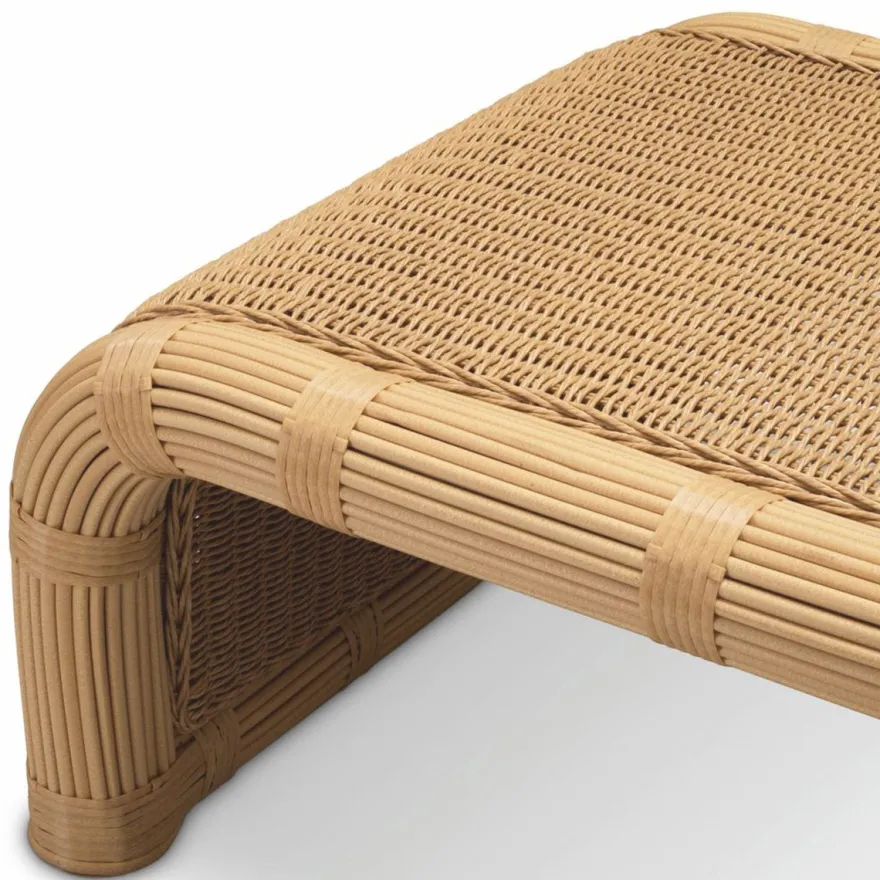 Casa Padrino Luxus Gartentisch Honigfarben 125 cm - Outdoor Garten Couchtisch