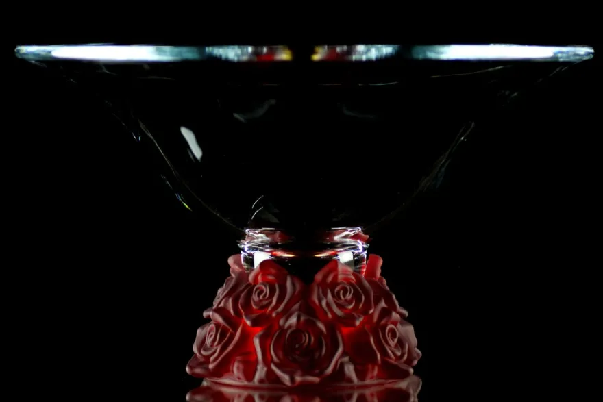 Casa Padrino Luxus Glasschale Kristallglas mit roten Rosen Ø 35.5 x H. 20 cm - Runde Obstschale - Deko Schale - Luxus Kollektion