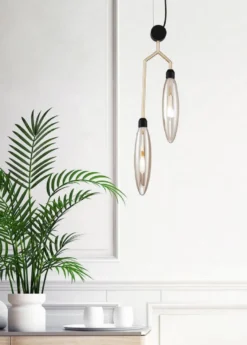 Casa Padrino Luxus Hängeleuchte Mattgold / Schwarz 17,5 x 6,5 x H. 64 cm - Moderne Pendelleuchte