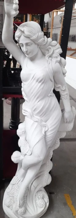 Casa Padrino Luxus Jugendstil Marmor Deko Skulptur Dame Weiß - Garten Deko Figur - Terrassen Deko Figur - Barock & Jugendstil Garten Deko Accessoires