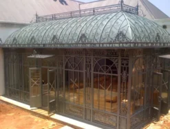 Casa Padrino Luxus Jugendstil Gartenhaus Grün / Braun 849 x 459 x H. 520 cm - Gusseisen Garten Pavillon - Gewächshaus - Edel & Prunkvoll