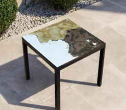 Casa Padrino Luxus Jugendstil Gartentisch Marmoriert Braun 70 × 70 cm - Quadratischer Esstisch aus handbemaltem Lavastein - Gastronomie Möbel - Made in Italy