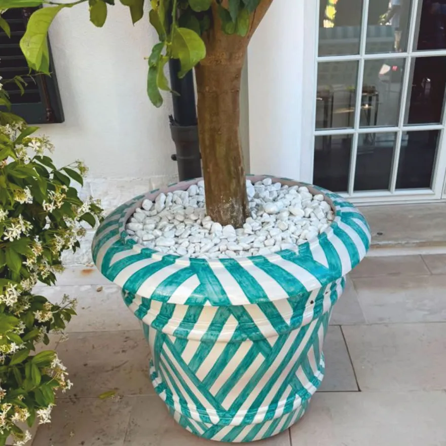 Casa Padrino Luxus Keramik Blumentopf Weiß / Türkis Ø 62 x H. 51 cm - Garten Deko VPP