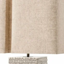 Casa Padrino Luxus Keramik Tischleuchte mit Lampenschirm Antik Weiß / Beige H. 79 cm