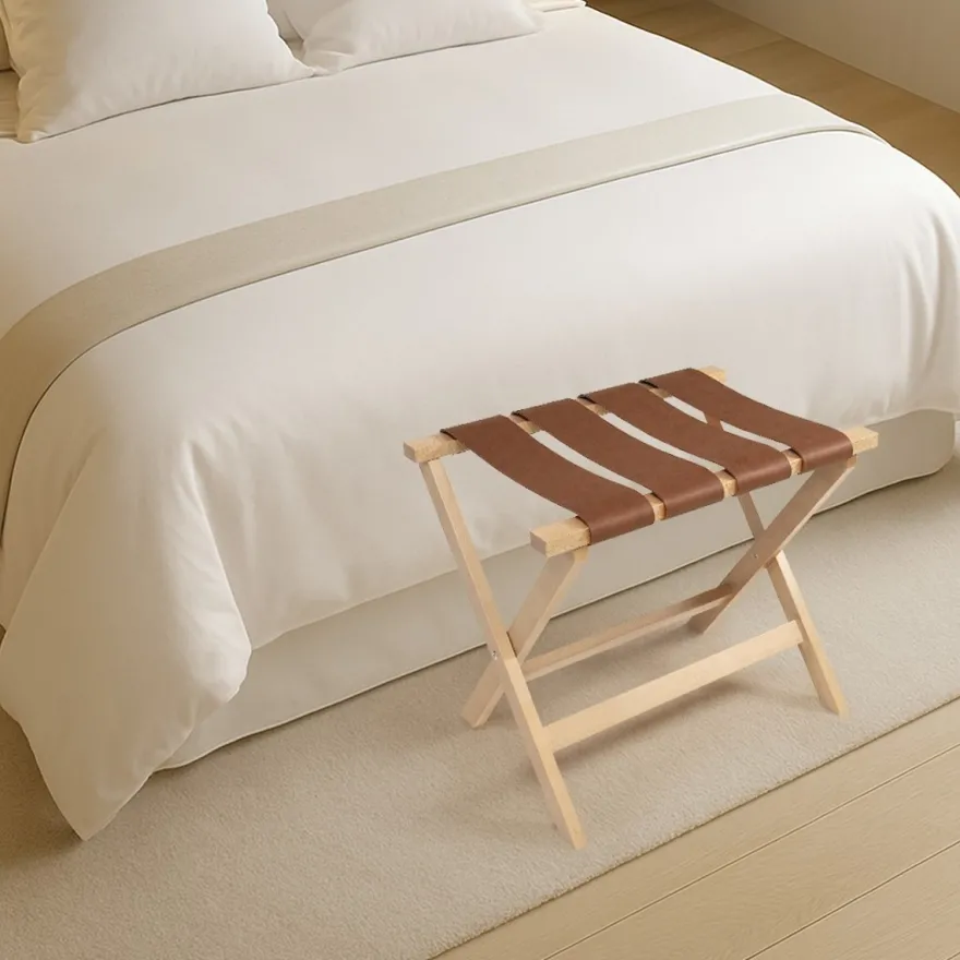 Casa Padrino Luxus Kofferständer Gepäckablage aus Buchenholz und Kunstleder in Naturfarben / Braun 70 x 50 x H. 59 cm