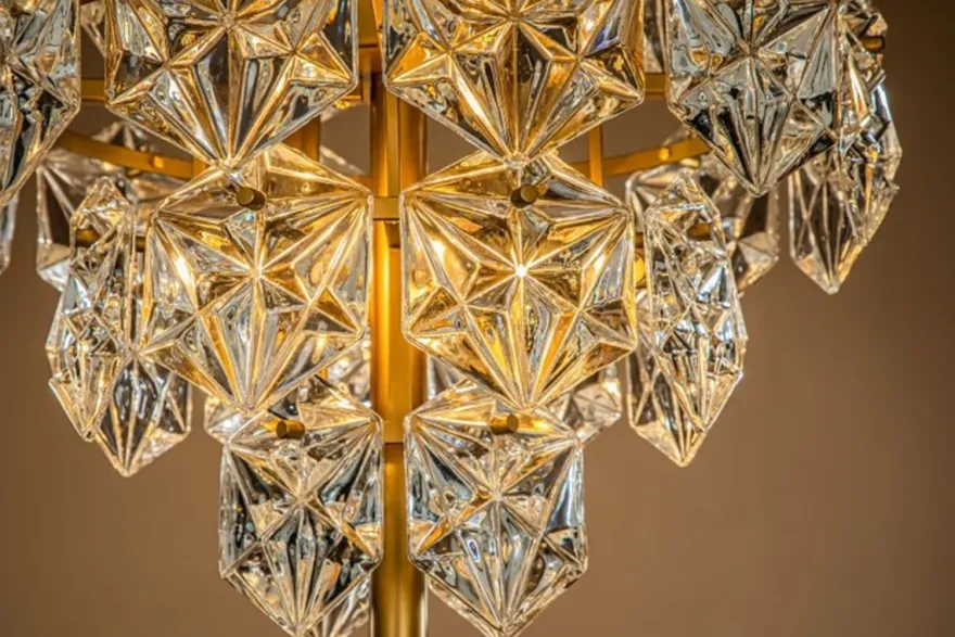 Casa Padrino Luxus Kristall Tischleuchte Gold / Schwarz Ø 46 x H. 85 cm - Tischlampe mit Marmorfuß