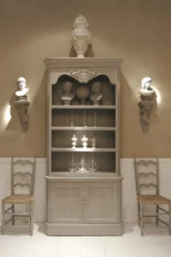 Casa Padrino Luxus Landhausstil Bücherschrank Grau 110 x 47 x H. 240 cm - Handgefertigter Massivholz Schrank mit 2 Türen - Regalschrank - Edle Landhausstil Massivholz Möbel
