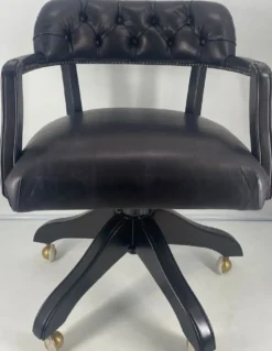 Casa Padrino Luxus Leder Bürostuhl Schwarz / Schwarz 58 x 65 x H. 80-87 cm - Höhenverstellbarer Schreibtischstuhl - Echtleder Drehstuhl - Luxus Möbel - Büro Möbel - Echtleder Möbel - Möbel Luxus