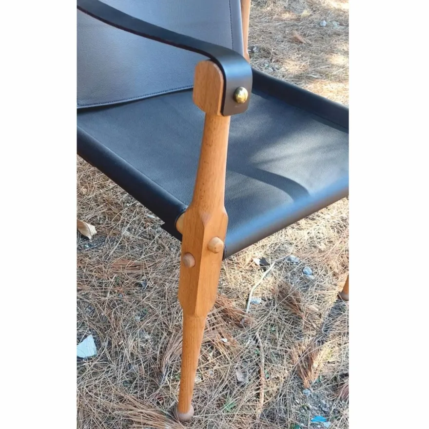 Casa Padrino Luxus Leder Regisseur Stuhl mit Armlehnen Schwarz / Naturfarben - Echtleder Möbel