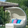 Casa Padrino Luxus Liegeinsel mit Sonnendach Weiß 156 x 146 x H. 174 cm - Handgewebte Wetterbeständige Sonneninsel - Moderne Garten Möbel - Hotel Möbel