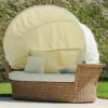 Casa Padrino Luxus Liegeinsel Naturfarben / Weiß 186 x 141 x H. 174 cm - Handgewebtes Wetterbeständiges Lounge Sofa mit Sonnendach - Moderne Garten Terrassen Hotel Möbel