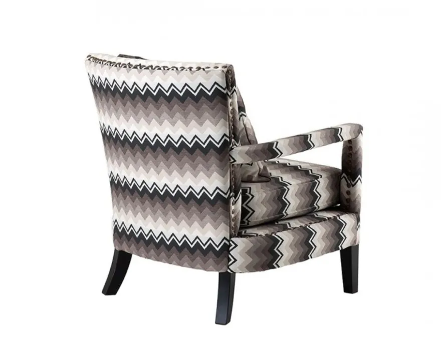 Casa Padrino Luxus Lounge Sessel Zickzack Braun mit schwarzen Beinen und Antik-Bronze Nägeln 70 x 70 x 81 cm
