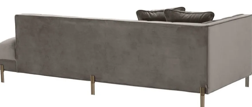 Casa Padrino Luxus Lounge Sofa Grau - Greige / Messingfarben 223 x 95 x H. 68 cm - Linksseitiges Wohnzimmer Sofa mit edlem Samtsoff und 2 Kissen