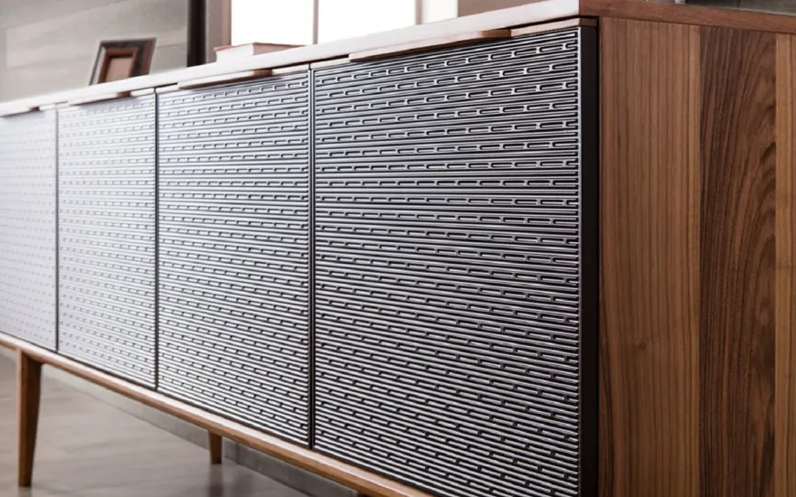 Casa Padrino Luxus Möbel Set Braun / Schwarz - 1 Sideboard mit 4 Türen & 1 Spiegel - Moderne Massivholz Möbel - Luxus Kollektion