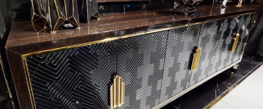 Casa Padrino Luxus Möbel Set Dunkelbraun / Schwarz / Gold - 1 Luxus Sideboard mit 6 Türen & 2 Luxus Wandspiegel - Luxus Möbel - Luxus Einrichtung