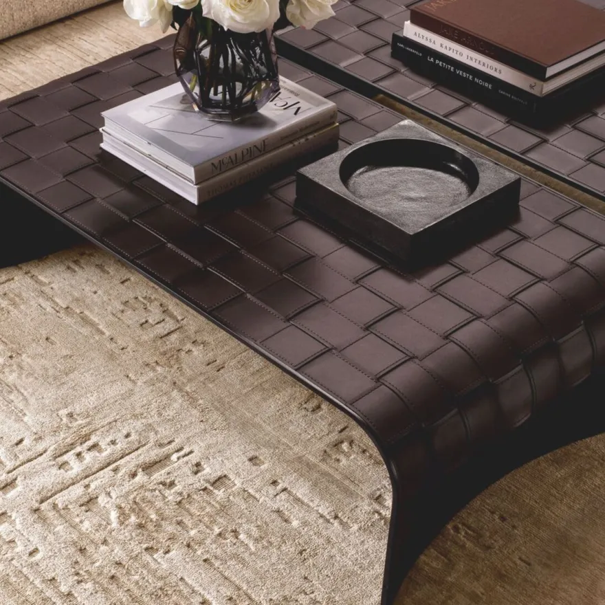 Casa Padrino Luxus Metall Couchtisch mit Kunstleder Dunkelbraun 120,5 cm - Wohnzimmer Möbel - Hotel Möbel - Luxus Möbel