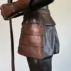 Casa Padrino Luxus Mittelalter Deko Bronze Skulptur Ritter mit Schwert 79 x 61 x H. 241 cm - Große Bronze Dekofigur mit Sockel - Mittelalter Deko Accessoires - Luxus Qualität