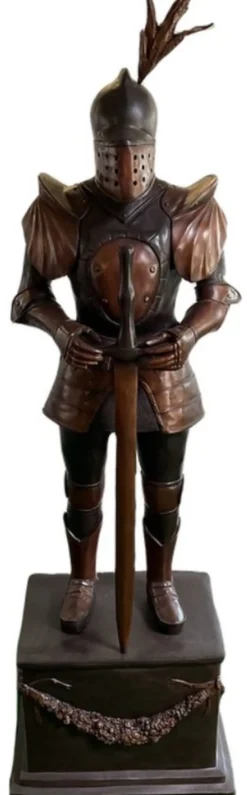 Casa Padrino Luxus Mittelalter Deko Bronze Skulptur Ritter mit Schwert 79 x 61 x H. 241 cm - Große Bronze Dekofigur mit Sockel - Mittelalter Deko Accessoires - Luxus Qualität