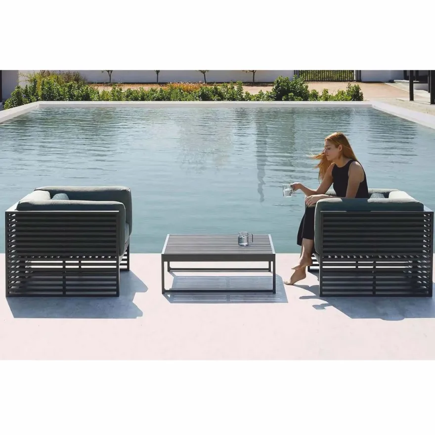 Casa Padrino Luxus Outdoor Garten Sessel Grün / Schwarz 100 cm - Hotel & Garten Möbel