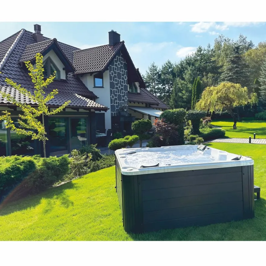 Casa Padrino Luxus Outdoor Jacuzzi Weiß / Schwarz / Grau 200 cm - Garten Whirlpool