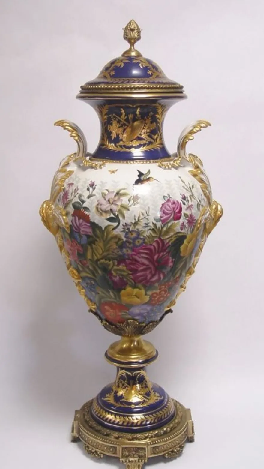 Casa Padrino Luxus Porzellan Vase mit Deckel - Barock Stil, Blau / Gold, Höhe 93 cm