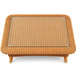 Casa Padrino Luxus Rattan Couchtisch mit Glasplatte Honigfarben 98 cm - Hotel Möbel - Rattan Möbel - Luxus Möbel