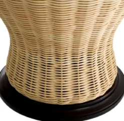 Casa Padrino Luxus Rattan Tischleuchte Naturfarben / Schwarz Ø 66,5 x H. 96,5 cm